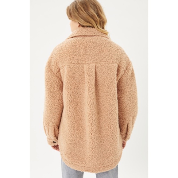 SOLD OUT Camel Oversized Teddy Button Up Jacket - Picture 3 of 3